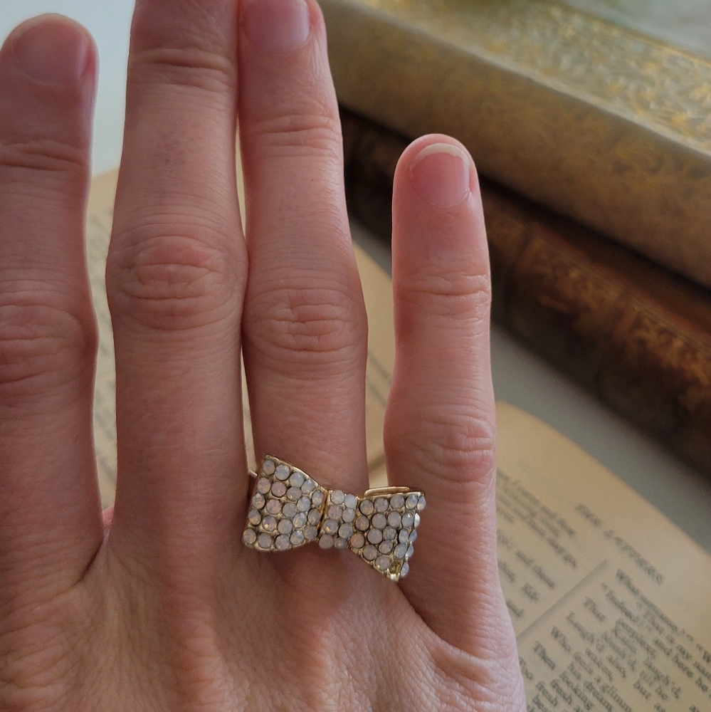 Crystal bow ring - Picture 7 of 7